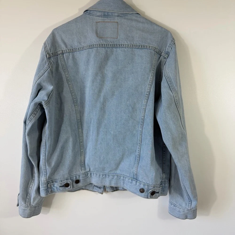 Men’s Levi’s Trucker Jean Jacket Light Wash Size M